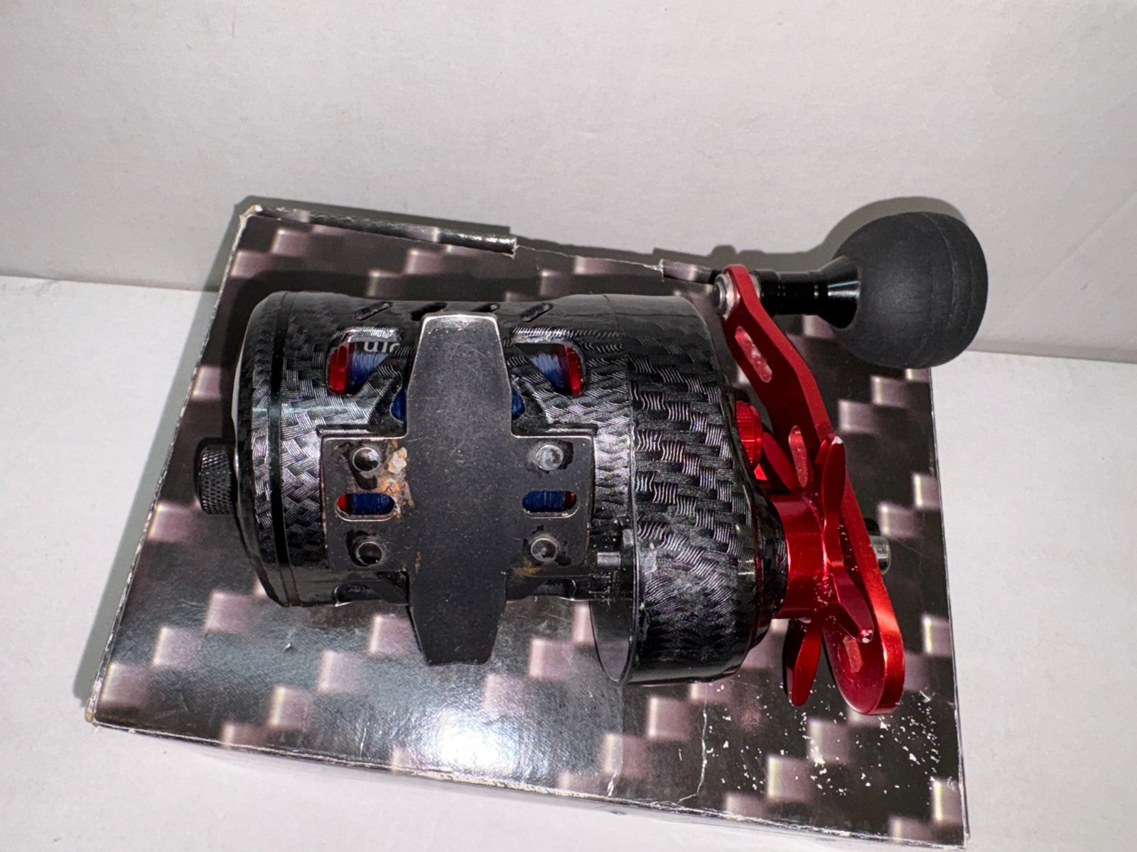 AKIOS NITRON F-15 SEA Fishing Multiplier Reel Red Great Quick Delivery