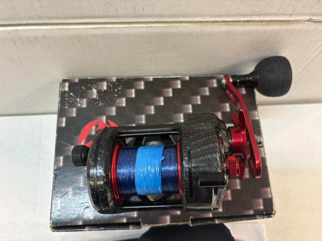 AKIOS NITRON F-15 SEA Fishing Multiplier Reel Red Great Quick Delivery