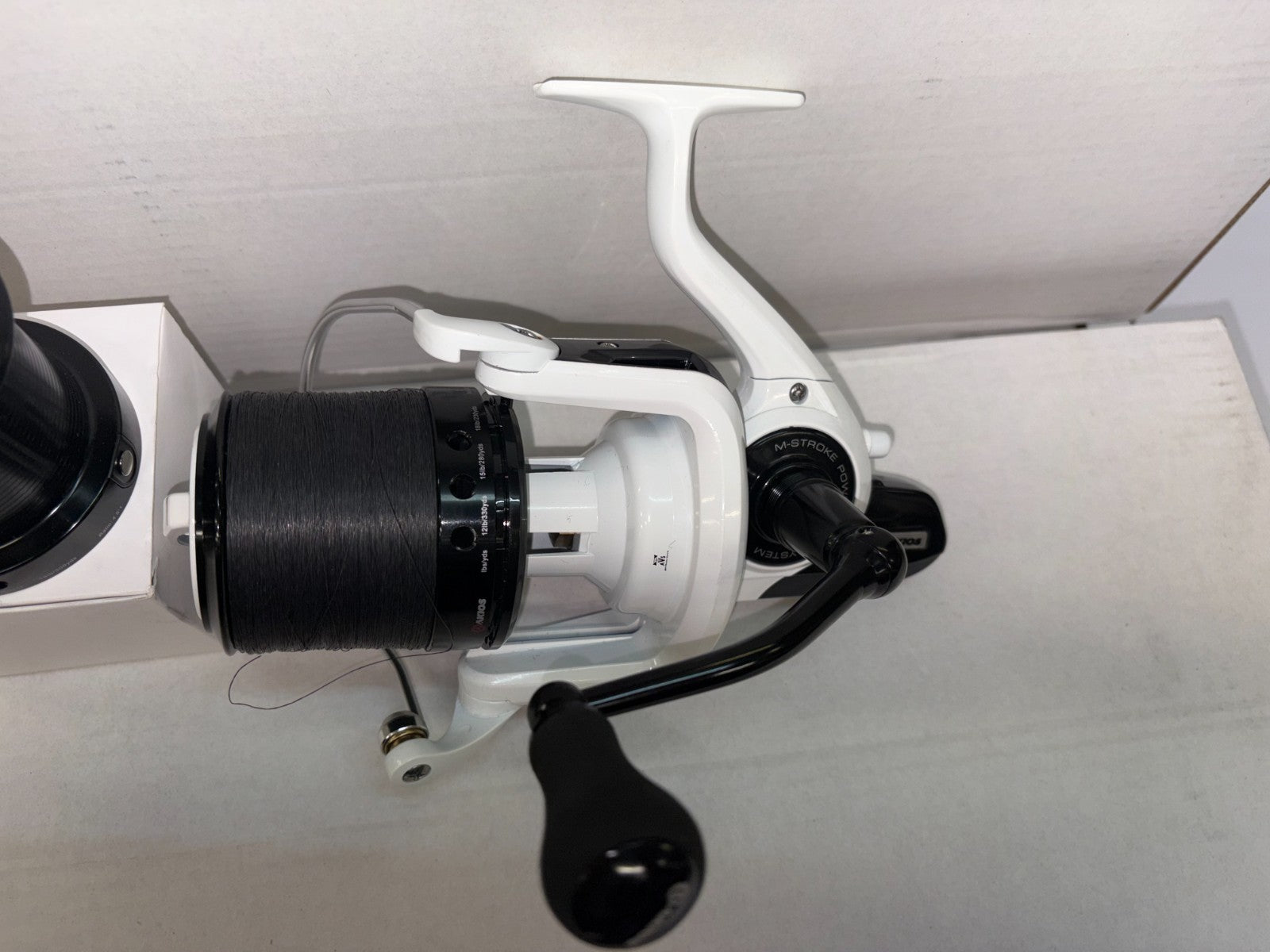 Akios Scora 80 Fixed Spool Reel SEA Fishing Surf Reel Great Quick Delivery