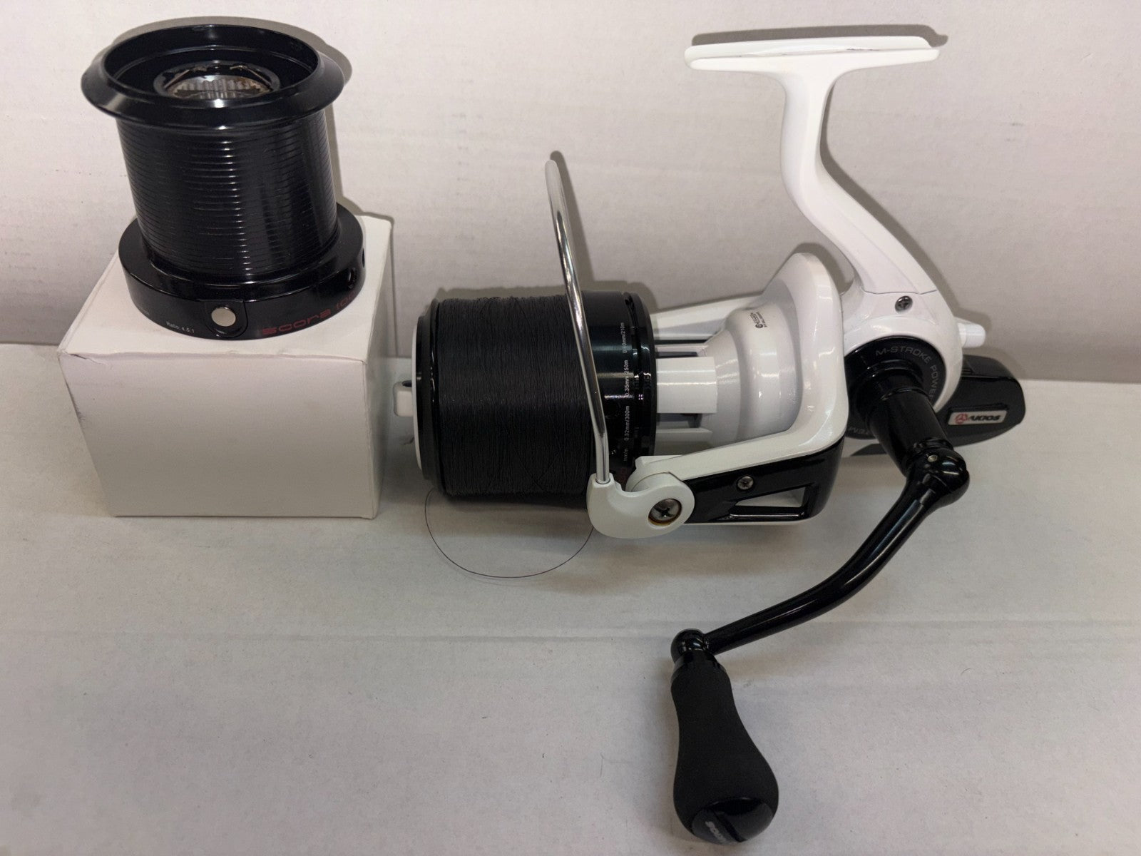 Akios Scora 80 Fixed Spool Reel SEA Fishing Surf Reel Great Quick Delivery