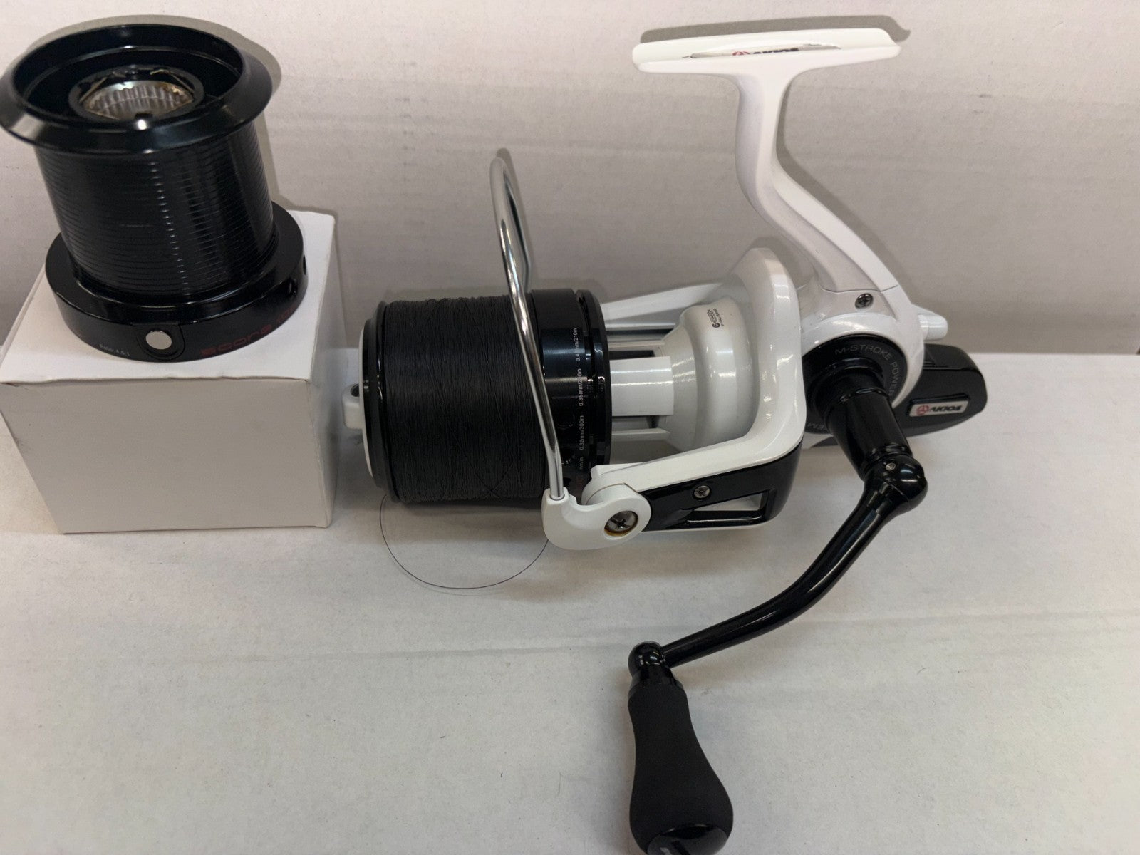 Akios Scora 80 Fixed Spool Reel SEA Fishing Surf Reel Great Quick Delivery