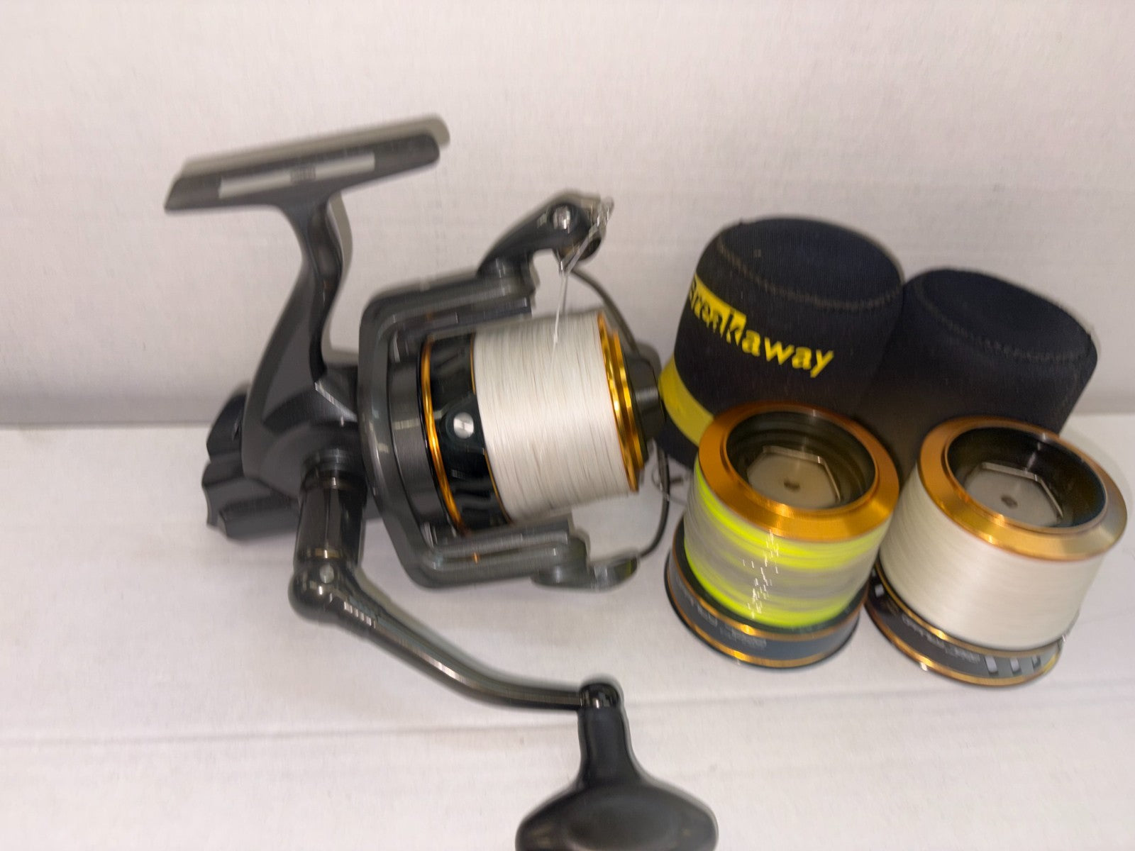 PENN AFFINITY 7000 Fixed Spool Reel SEA Fishing Surf Reel Great Quick Delivery