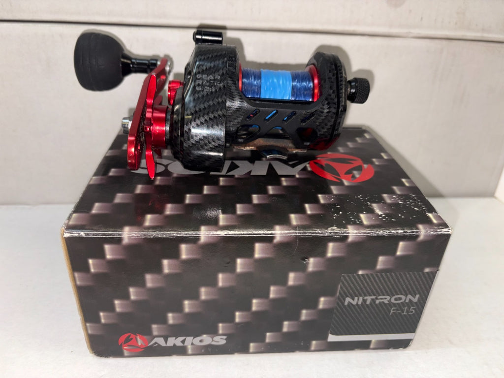 AKIOS NITRON F-15 SEA Fishing Multiplier Reel Red Great Quick Delivery